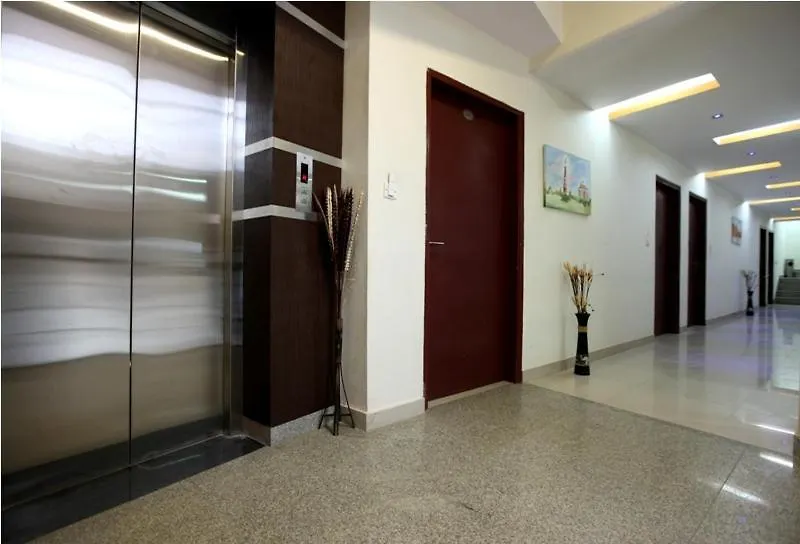Hotel Airport City Near Delhi International Airport New Delhi 4*,